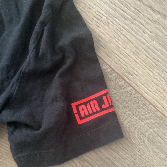 air jordan t shirt with camo logo - Picture 2 of 5